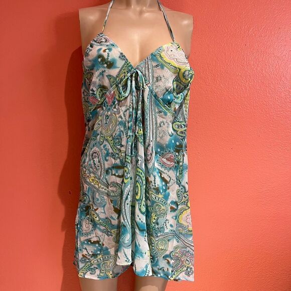 BEACH BUNNY CONVERTIBLE SWIM COVER!! - Picture 1 of 8